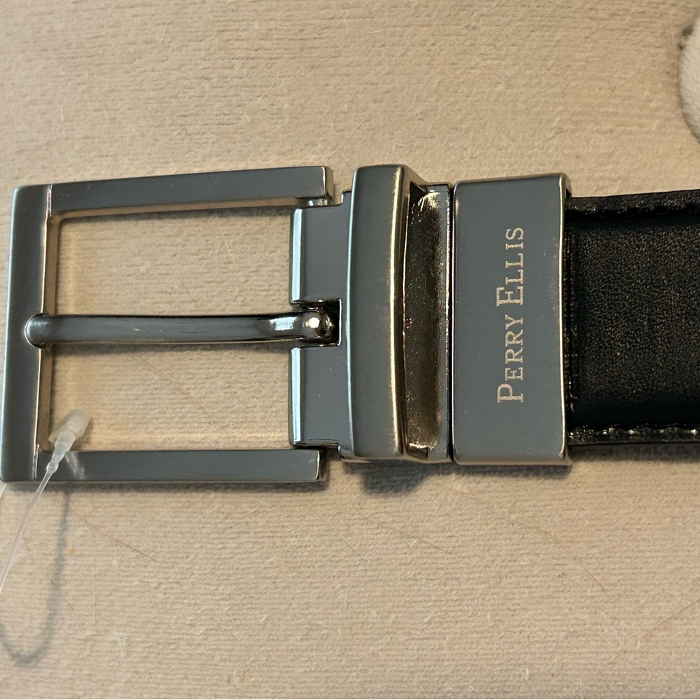 Perry Ellis Black/Brown Convertible Leather Look Belt with Classic Silver Buckle